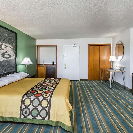 Super 8 By Wyndham Sapulpa/Tulsa Area Motel Glenpool Exterior photo