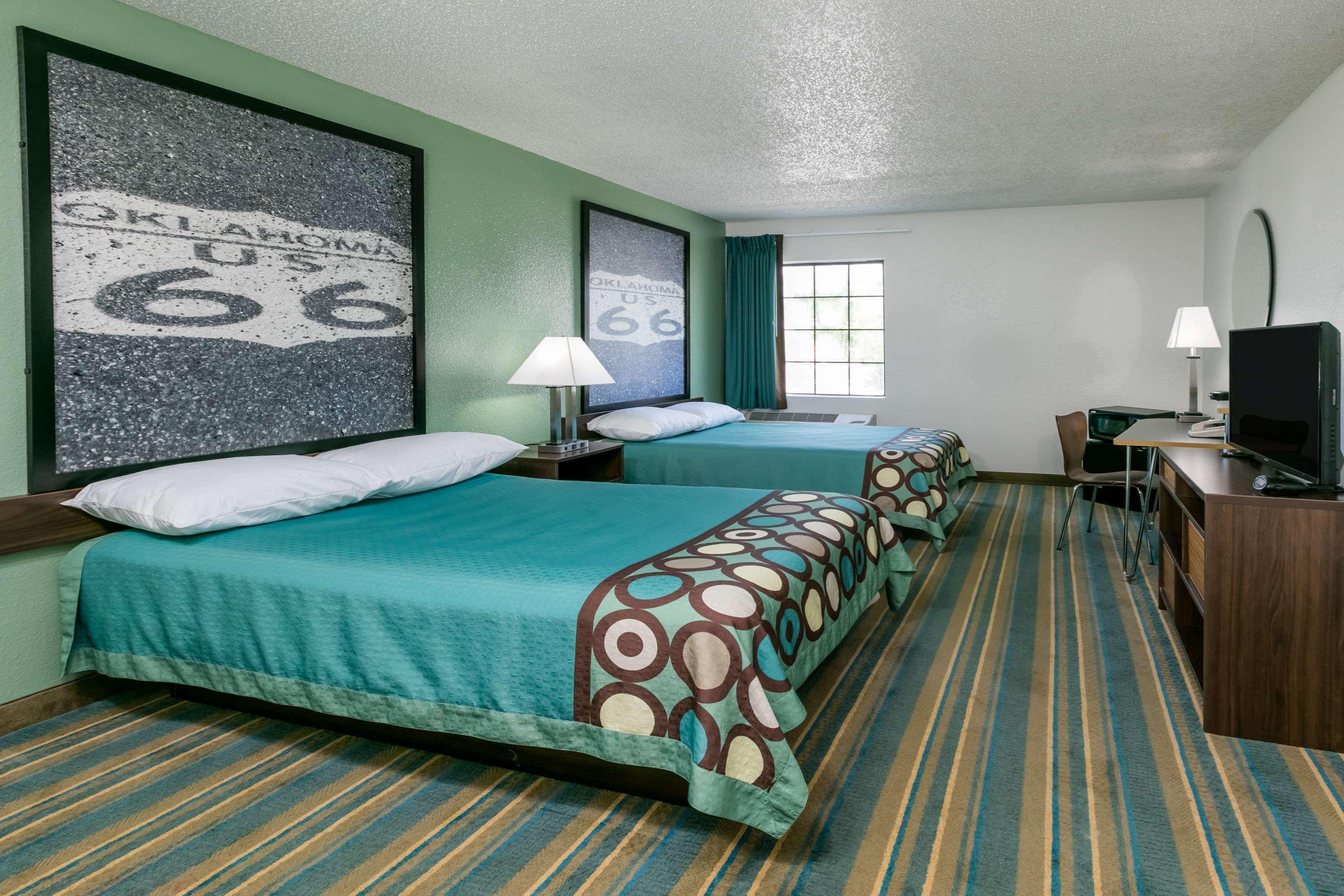 Super 8 By Wyndham Sapulpa/Tulsa Area Motel Glenpool Exterior photo